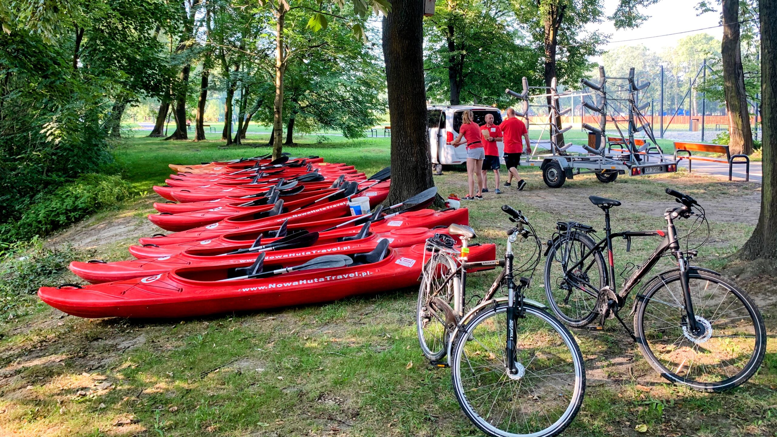 Team building dla firm – aktywny program zespołowy